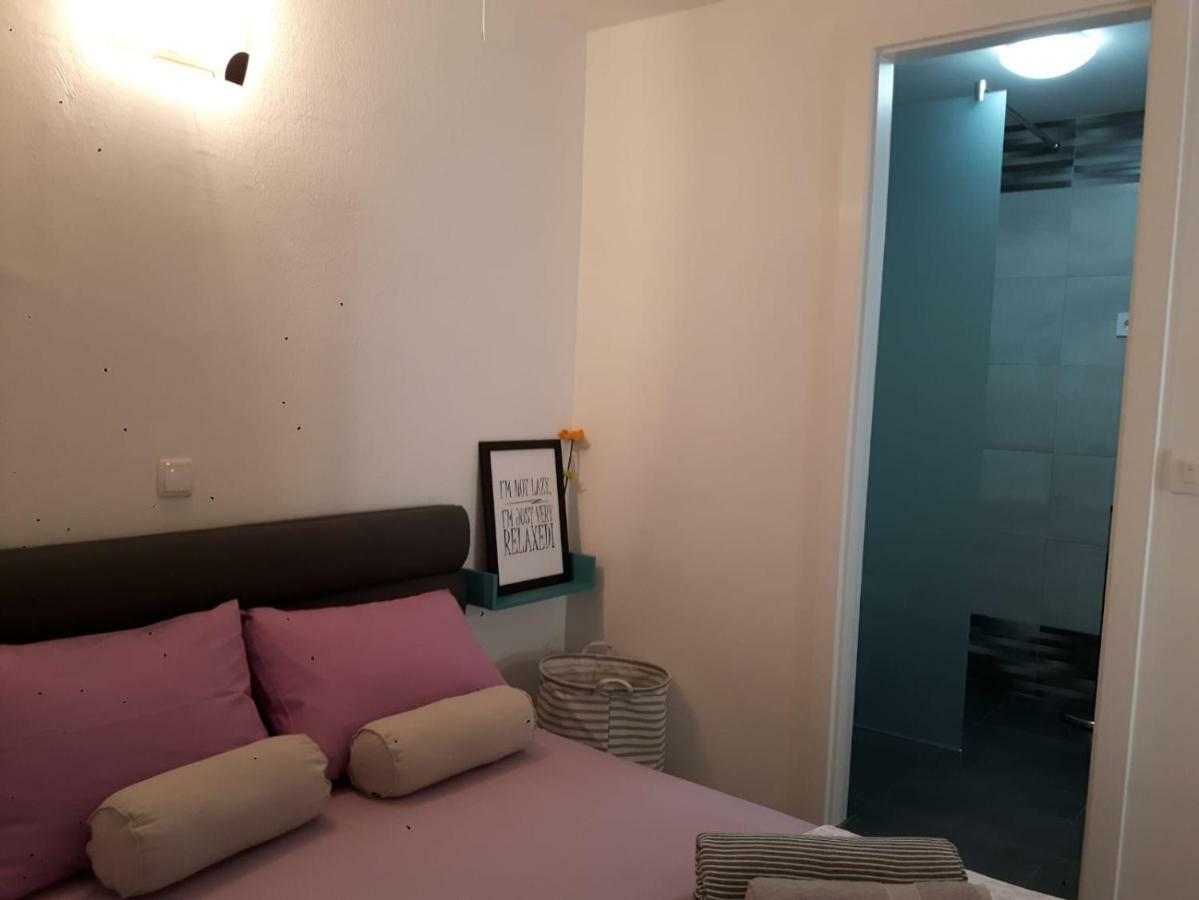 FINA M Studio Apartman Kali Exterior foto